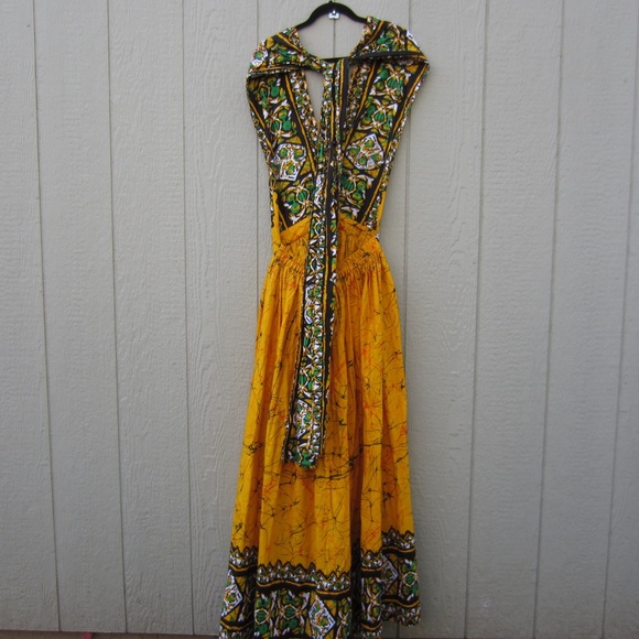 Womens Maxi Dress Free size M-2X Yellow Contrast Froral  Halter Neck Fairy READ* - Picture 5 of 16